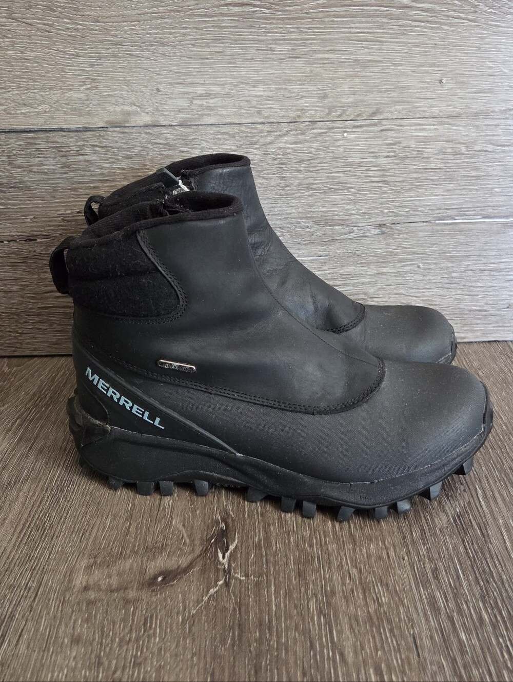 Merrell Women's Thermo Kiruna Mid Zip Waterproof Snow Boot